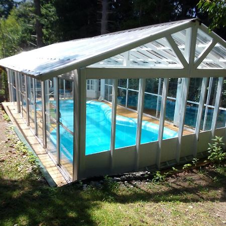 מלון וילה לה אנגוסטרה Cabanas Le Pommier מראה חיצוני תמונה